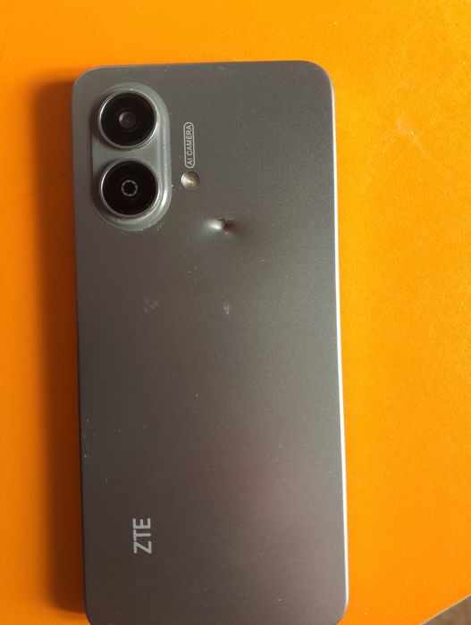 Продам телефон  ZTE