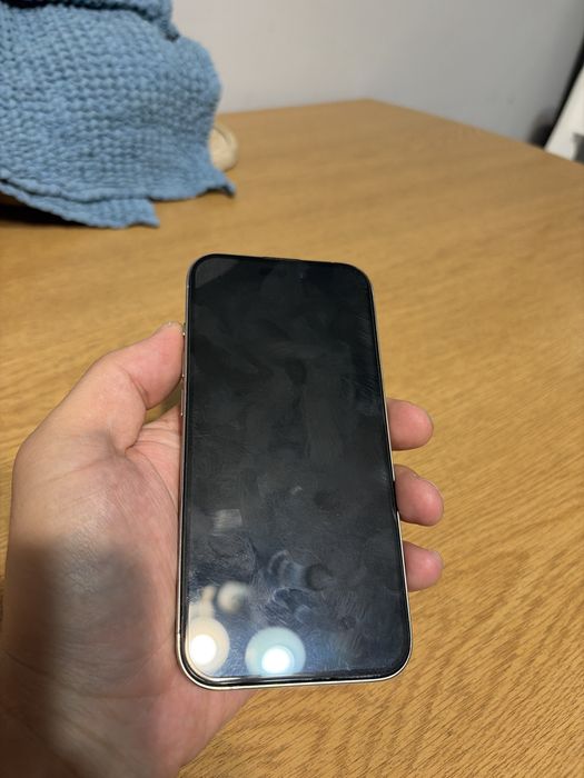 Продам iPhone 15 pro 128 gig серый