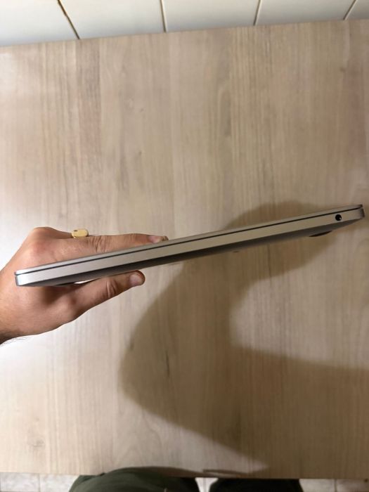 Macbook pro m1 13 inch 512gb