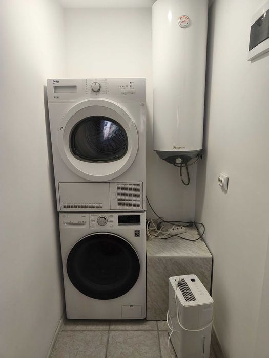 Дава се под наем Двустаен апартамент в Варна, Аспарухово - 40 кв.м за 348.84 € - Снимка #3