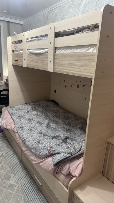 Детский гарнитур