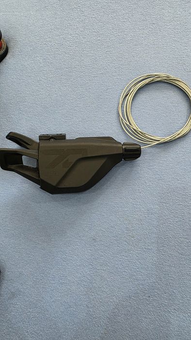 Sram  Eagle 70  12 v Maneta si Schimbator