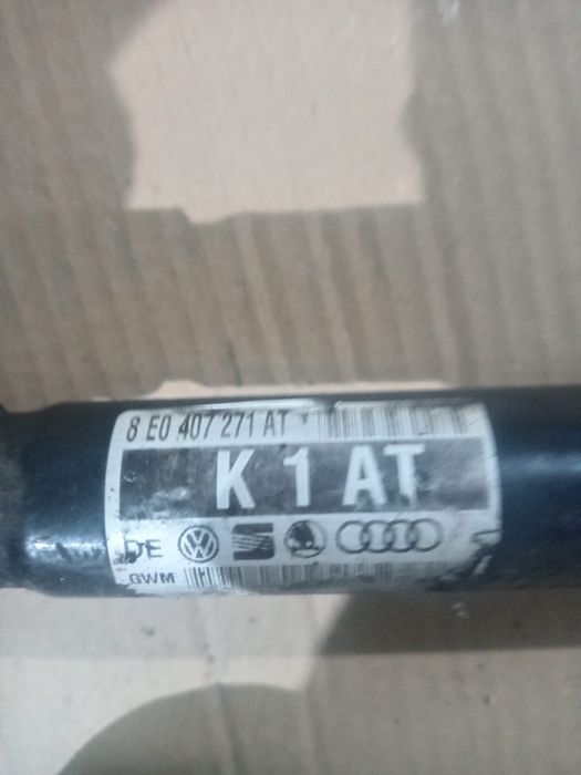 Planetara stanga dreapta fata audi a4 2.0 tdi cod 8E0407272AT