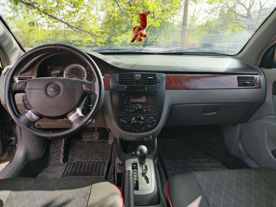 Лачетти 1.6 год 2013