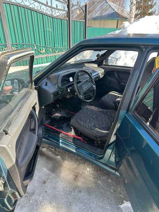 Продам машину 21099 на ходу