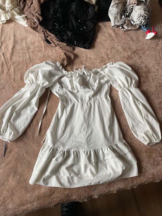 Дамска бяла рокля