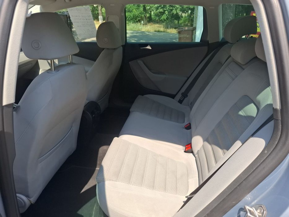 VOLKSWAGEN Passat 2010 — imagine 5