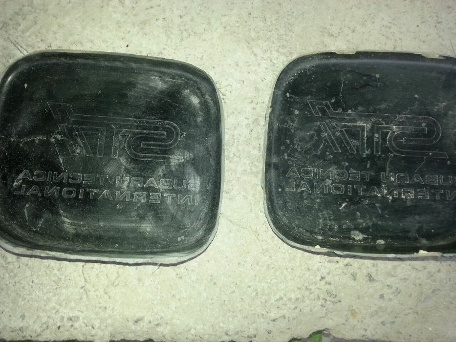 Продам бампер на Субару Форестер