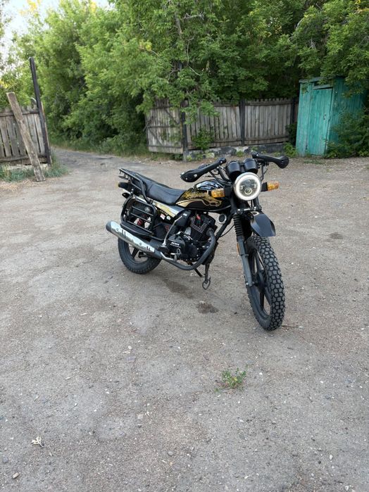 Мотоцикл GSX 150