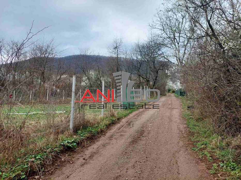 Продава се Парцел в Ботевград - 1876 кв.м за 31 €/кв.м - Снимка #6