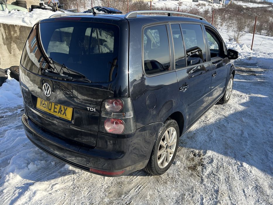 Haion Volkswagen Touran 2010