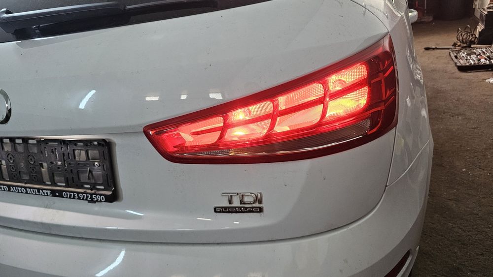 Stop dreapta Audi Q3 2015