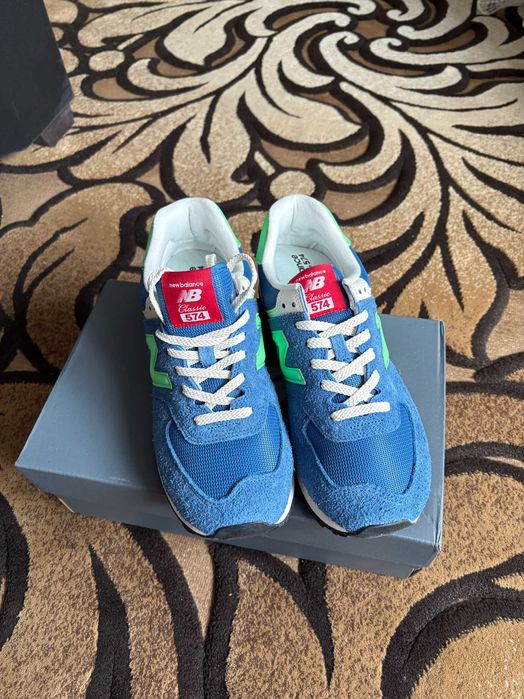 Кроссовки New Balance размер 41 новые в коробке