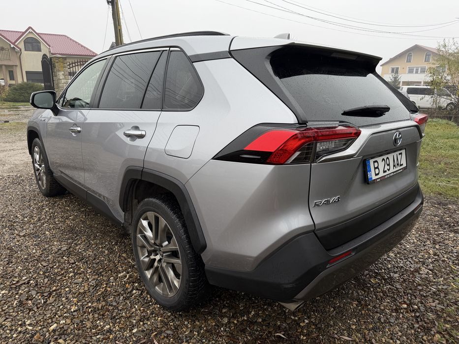 Toyota Rav4 2021 ianuarie Luxury 184.000km proprietar