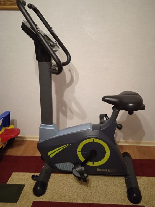 Велотренажёр продам