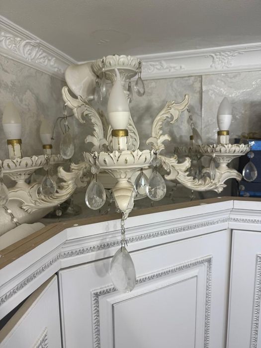 Люстра рабочем состоянии