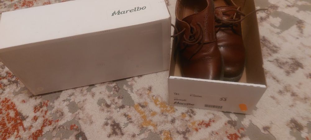 Vând pantofi copii stare foarte bunaa