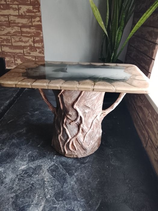 Продам журнальный столик