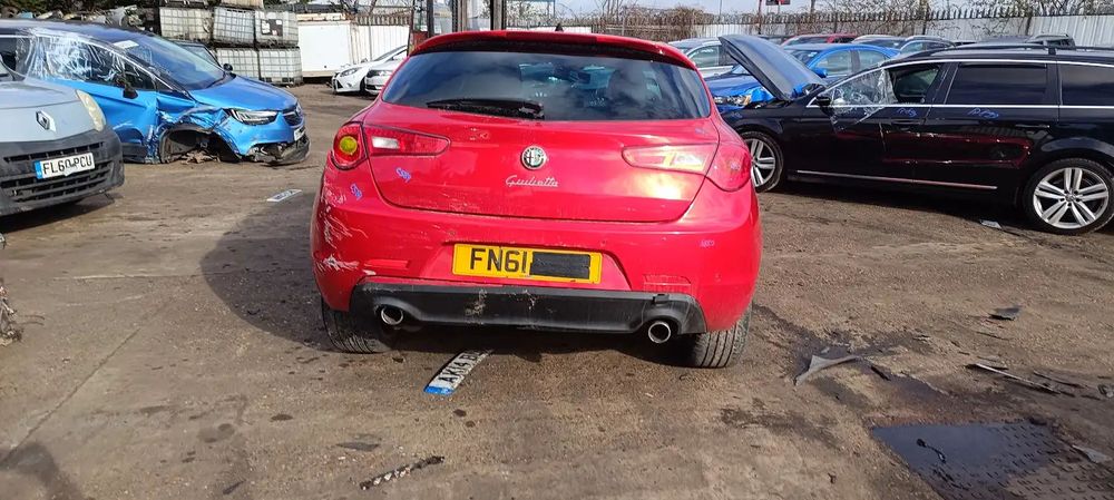 Dezmembrari / Dezmembrez Alfa Romeo Giulietta (940) [Fabr 2010-2016] 2.0 JTDM cutie viteze manuala cod culoare 134 Rosso Tristrato