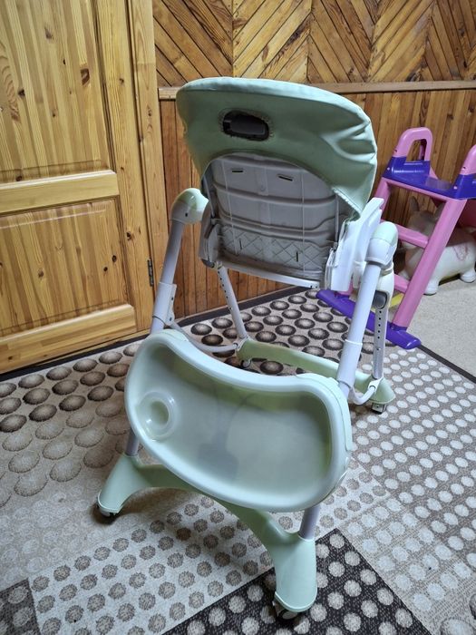 Стул для кормления