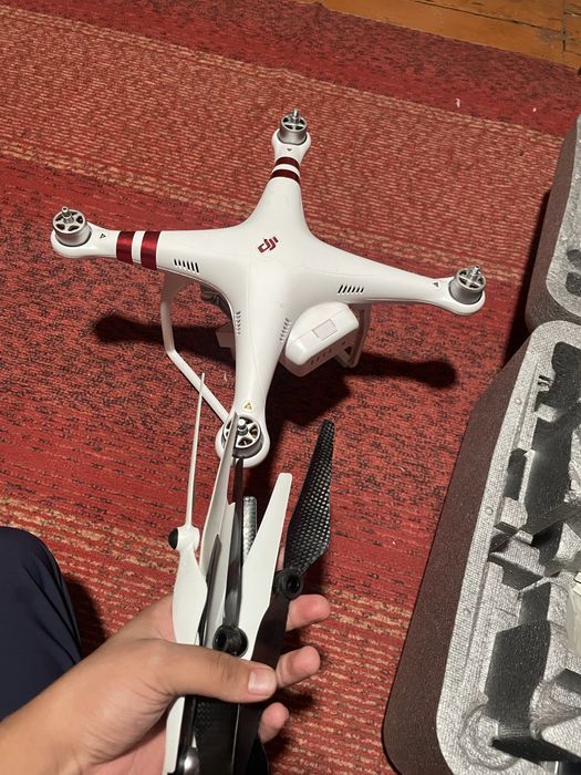 Дрон квадрокоптер DJI Phantom 3 Standard