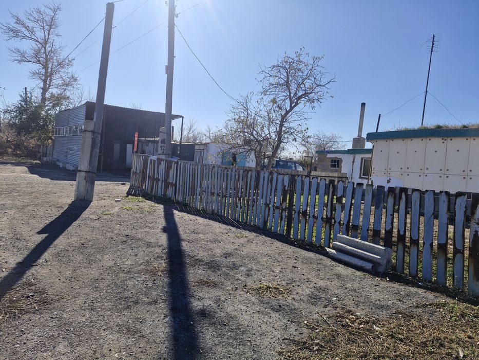 Продаётся дом( землянка)