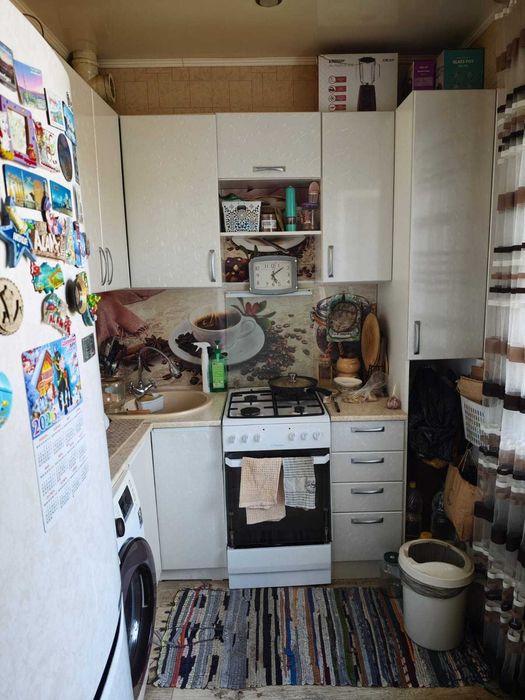 продам 2 комнатную
