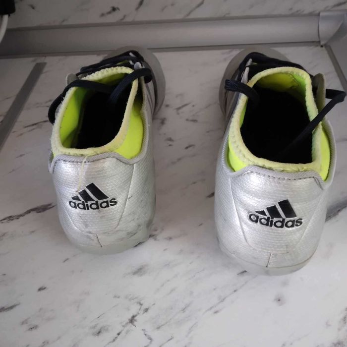 футболни бутонки ADIDAS