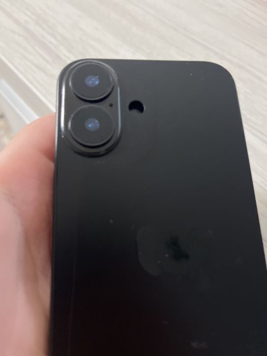 iPhone 16 , Б/у муляж