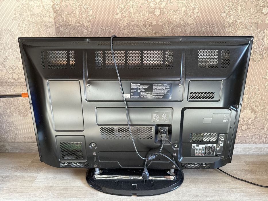 Телевизор Панасоник