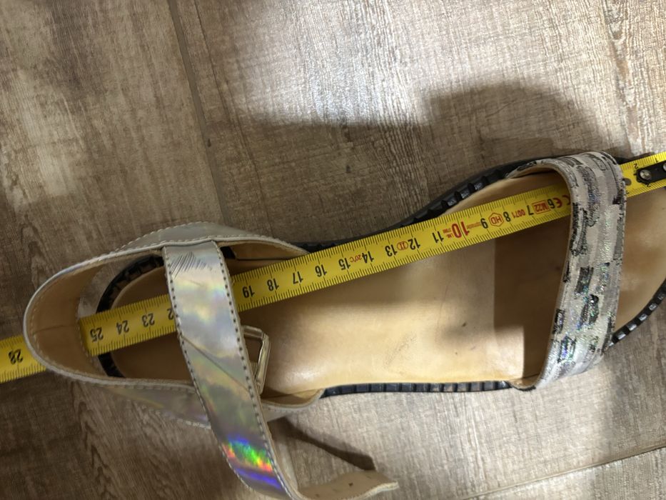 Дамски сандали ествествена кожа