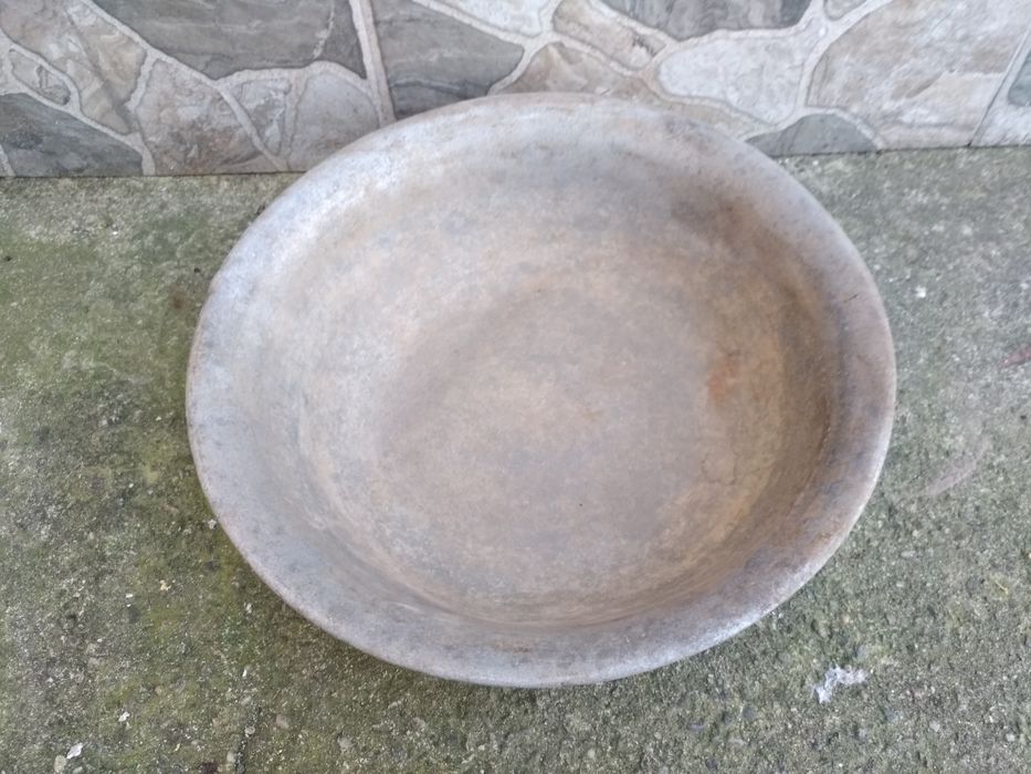 Lighean mare din aluminiu