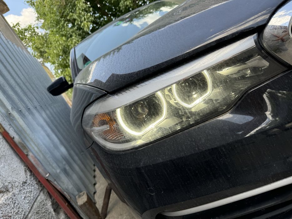 BMW G30 фарове LED