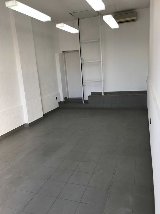 Дава се под наем Магазин в Харманли - 35 кв.м за 178.5 € - Снимка #12