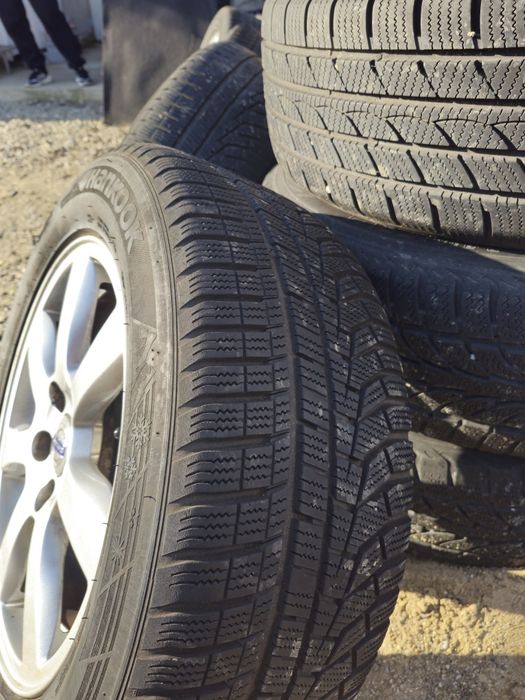 Roti iarna Volvo V50 225 55 R16 Hankook S60 S80 V60 V70