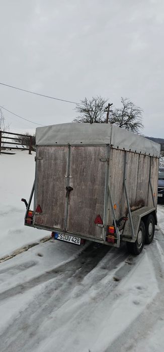 Remorcă de vânzare