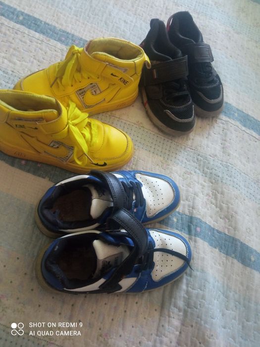 Кроссовки детские