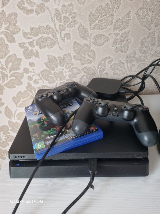 Play station 4, 2джостиками