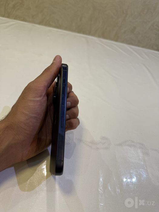 Iphone 15 pro в идеальном состоянии