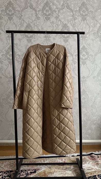 Пальто. Плащ. Куртка Zara