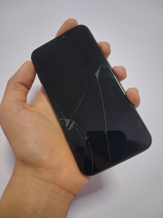 Iphone x 64gb srochno sotiladi Айфон х 64гб продаю в хорошем состаяние