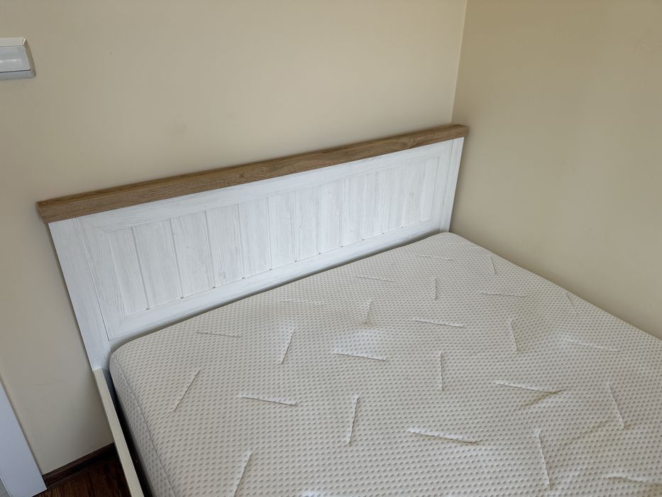 Легло Markskel Jysk + матрак Wellpur