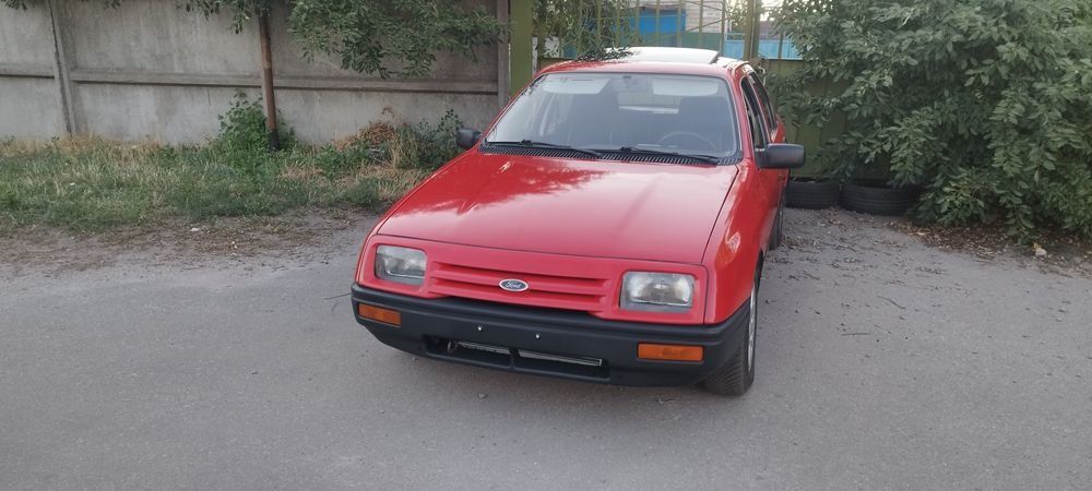Продам фары на Ford Sierra