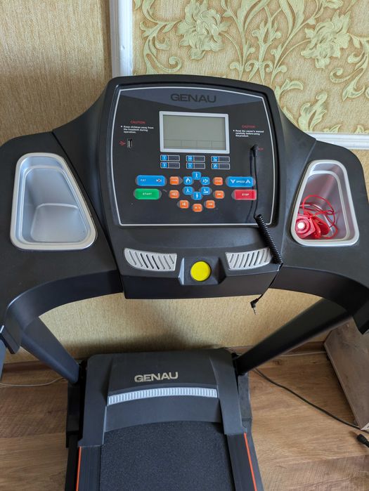Беговая дорожка Genau TR50