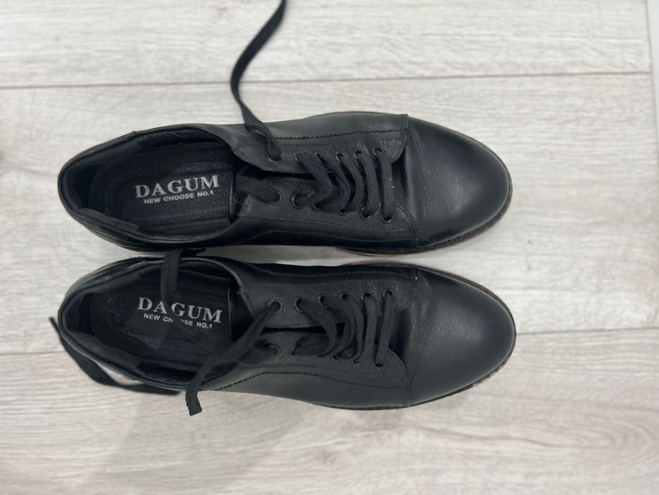 Продам мужскую обувь