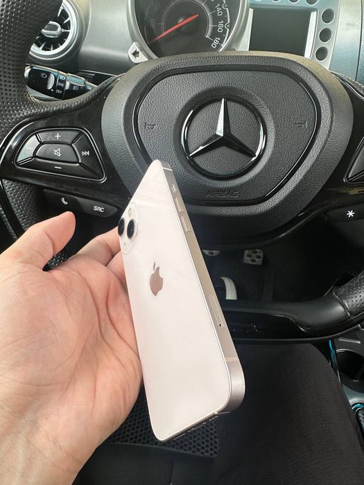 iPhone 13 holati zur