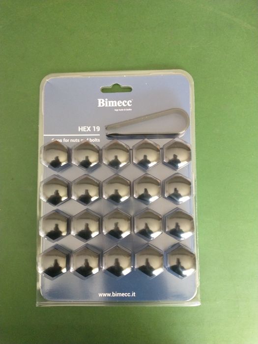 Capace Prezoane negre cheie 17 /19 set  20 capace + cheie de extracție