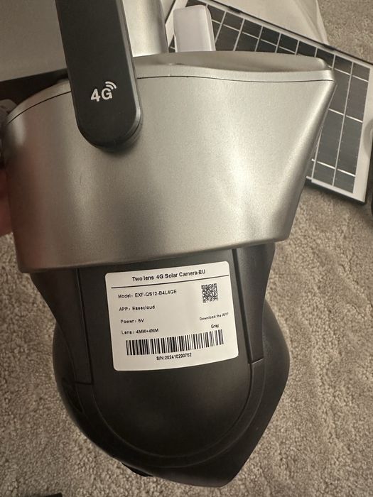 Camera video dubla 4g cu SIM si transmitere, panou solar inclus