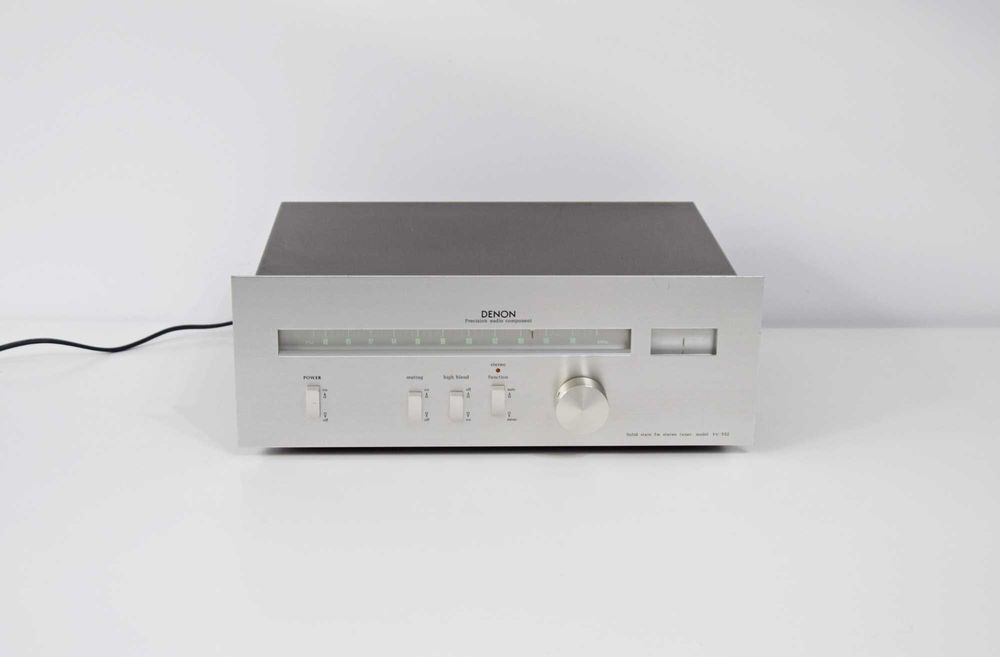 Tuner Denon TU-332, radio