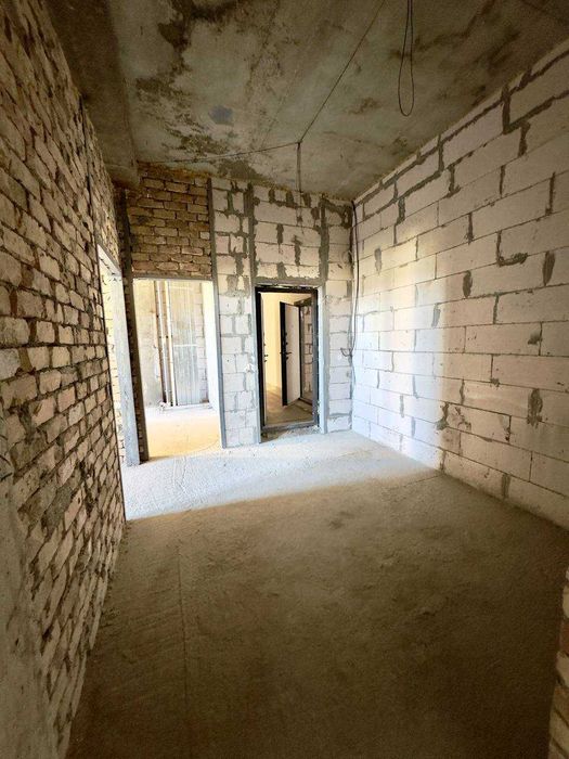 Новый жк Glad House. 2/7/11  Ул. Сарикул. 72м2. Коробка. За Вокзалом.